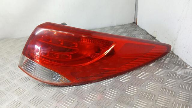 HYUNDAI 924022Y000 Фонарь задний правый внешний в наличии Чернигов