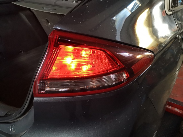 92402G2000 Фонарь задний правый внешний купить Ровно