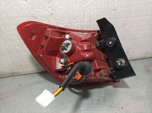 92402H8 HYUNDAI Фонарь задний правый внешний купить в Днепр