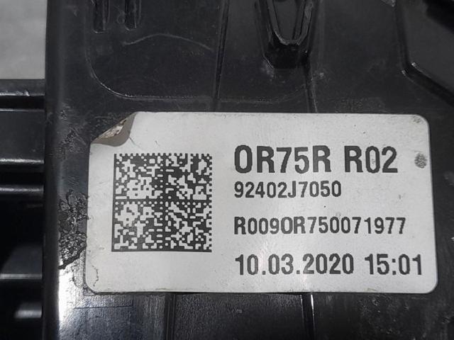 HYUNDAI 92402J7050 в наличии Хмельницкий