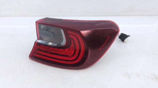 HYUNDAI 92402J7050 в наличии Ужгород