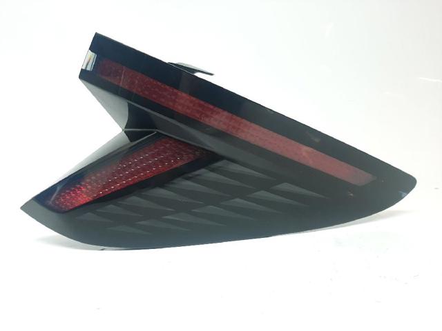 Lanterna traseira direita externa 92402N7100 Hyundai/Kia