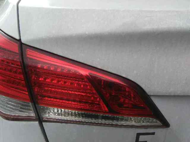 Lanterna traseira esquerda interna 924033Z300 Hyundai/Kia