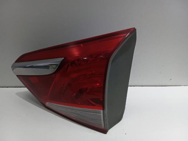 924043Z001 HYUNDAI Фонарь задний правый внутренний купить в Ужгород
