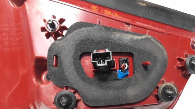 92404G5120 HYUNDAI Фонарь задний правый внутренний купить в Полтава