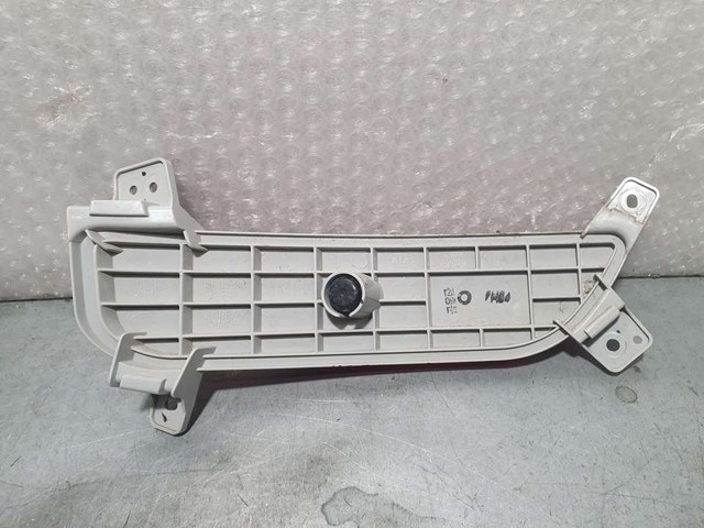 92406A2010 Катафот (отражатель) заднего бампера купить Чернигов