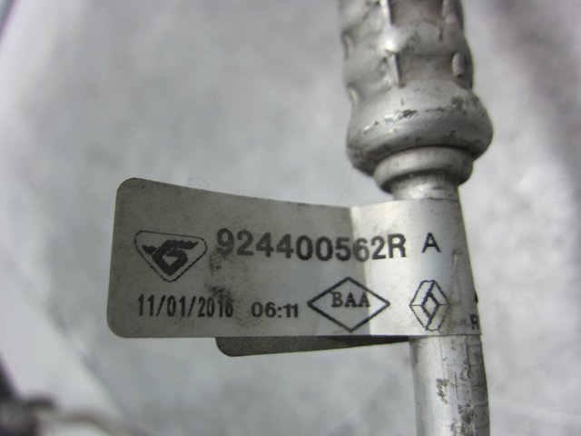 RENAULT 924400562R Шланг кондиционера, от радиатора к испарителю в наличии Полтава