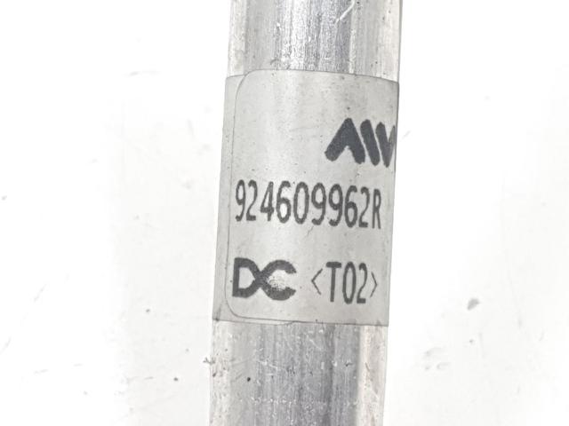 RENAULT 924609962R Шланг кондиционера, от осушителя к компрессору в наличии Сумы