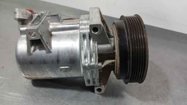 926000105R RENAULT Компрессор кондиционера купить в Павлоград