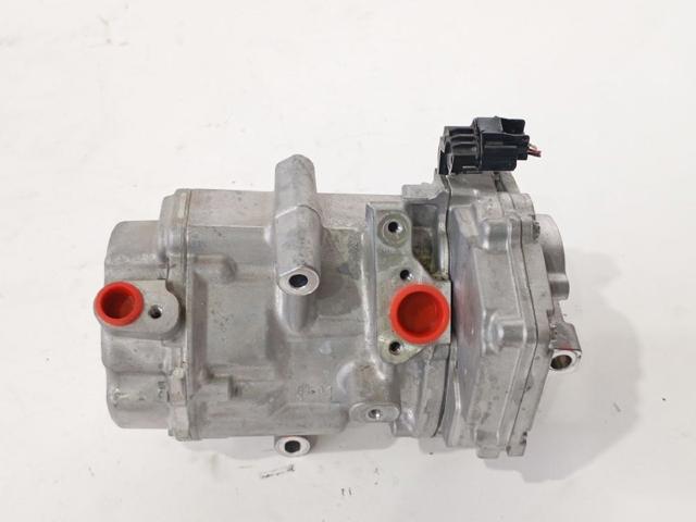 Compressor de aparelho de ar condicionado Renault Clio 5 B7