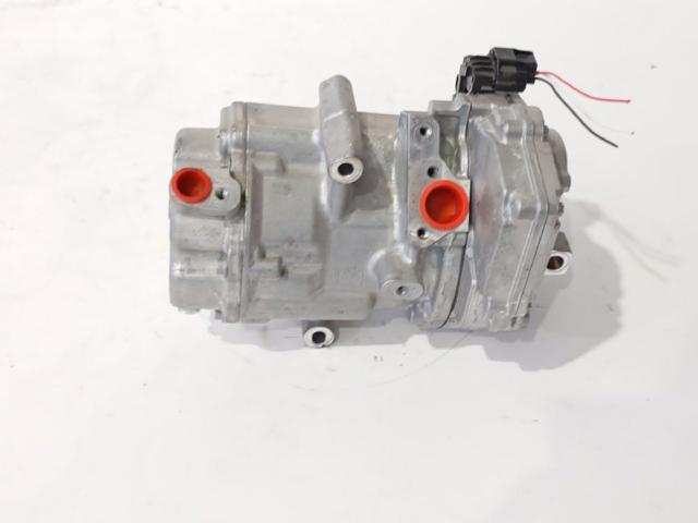Compressor de aparelho de ar condicionado Renault Clio 5 B7