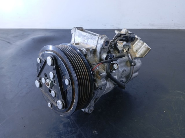 926002888R RENAULT Компрессор кондиционера купить в Украина