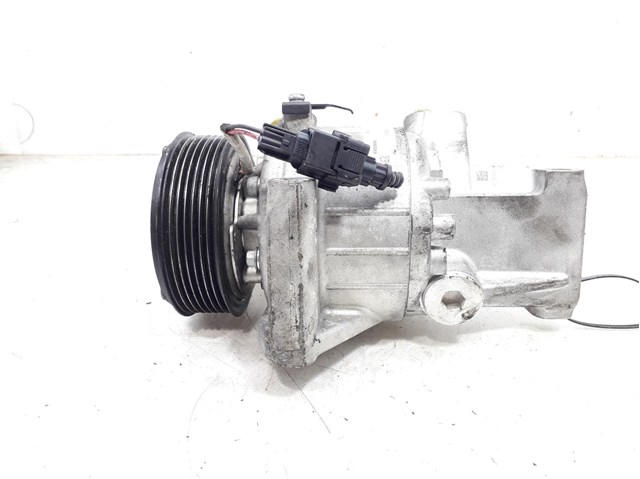Compressor de ar condicionado para Dacia Logan MCV II (2013-...) 1.2 d4f732 926003541R