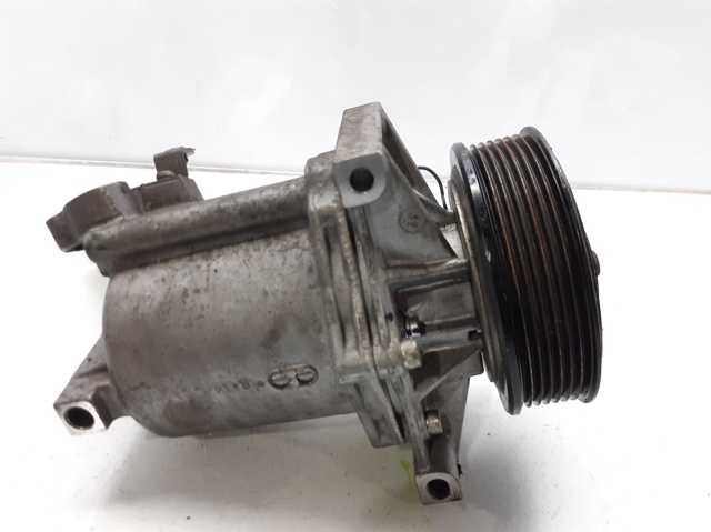 RENAULT 926005727R Компрессор кондиционера в наличии Ужгород