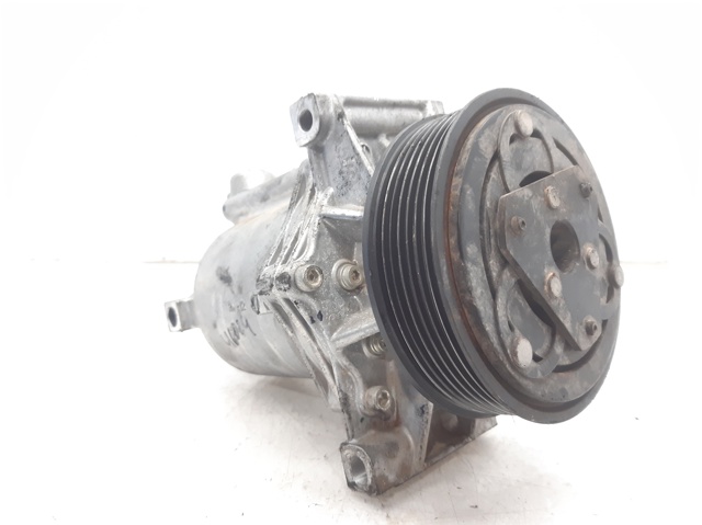 RENAULT 926005727R Компрессор кондиционера в наличии Николаев