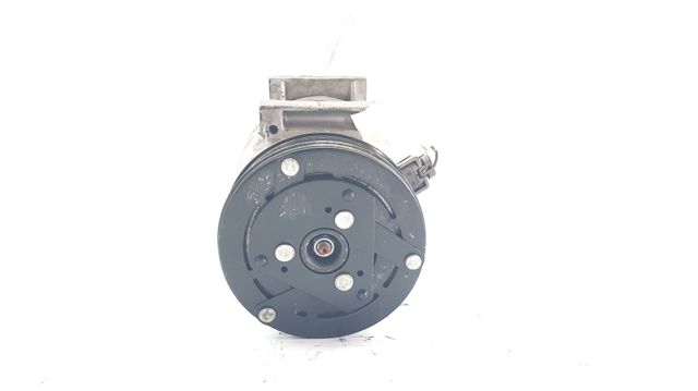 RENAULT 926005849R Компрессор кондиционера в наличии Николаев