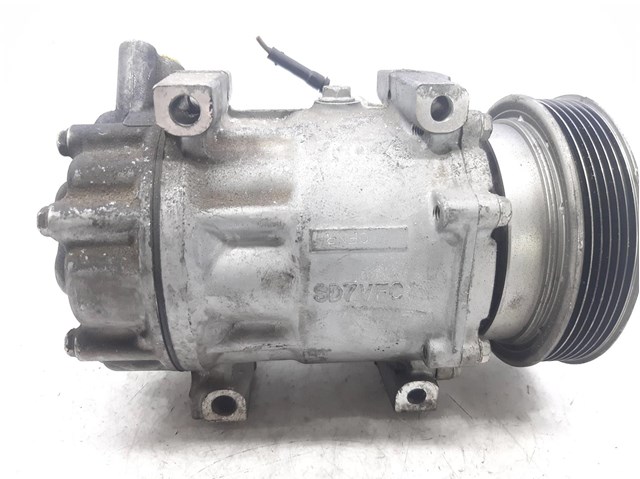 Compressor de ar condicionado para Dacia Logan 1.6 (LSOB, LSOD, LSOF, LSOH) K7MF7 926006229R