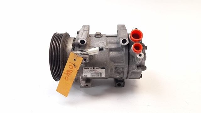 Compressor de ar condicionado para Dacia Sandero 1.4 K7J710 926006229R