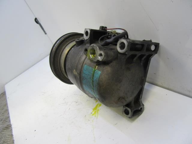 Compressor de aparelho de ar condicionado Nissan Sunny 3 Y10