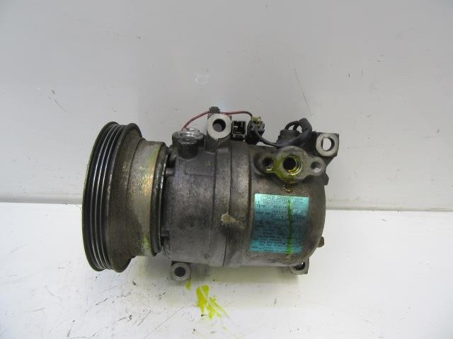 Compressor de aparelho de ar condicionado Nissan Sunny 3 Y10