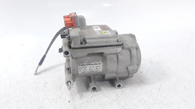 926006978R RENAULT Компрессор кондиционера купить в Украина