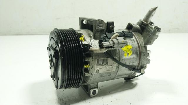 926007953R RENAULT Компрессор кондиционера купить в Львов
