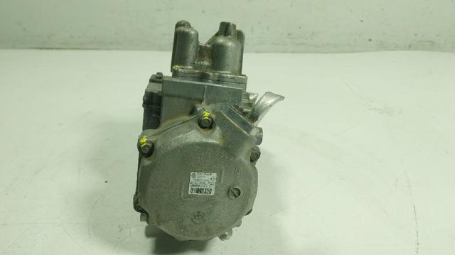 RENAULT 926008999R Компрессор кондиционера в наличии Хмельницкий