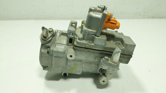 926008999R RENAULT Компрессор кондиционера купить в Каменское