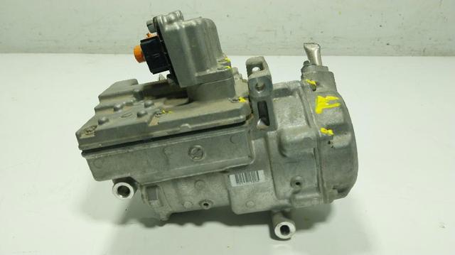 926008999R RENAULT Компрессор кондиционера купить в Днепр