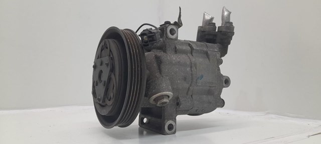 Compressor de ar condicionado para Nissan Note (E11,E11) (2006-2012) 1.6 hr16de 92600AX80A