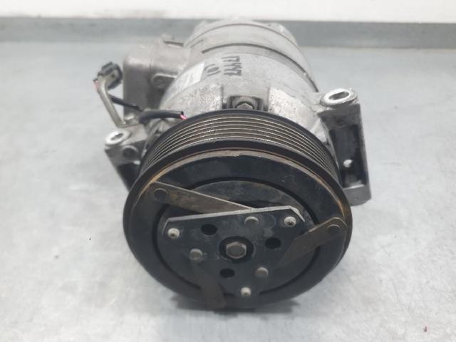 92600JD73A NISSAN Компрессор кондиционера купить в Ирпень