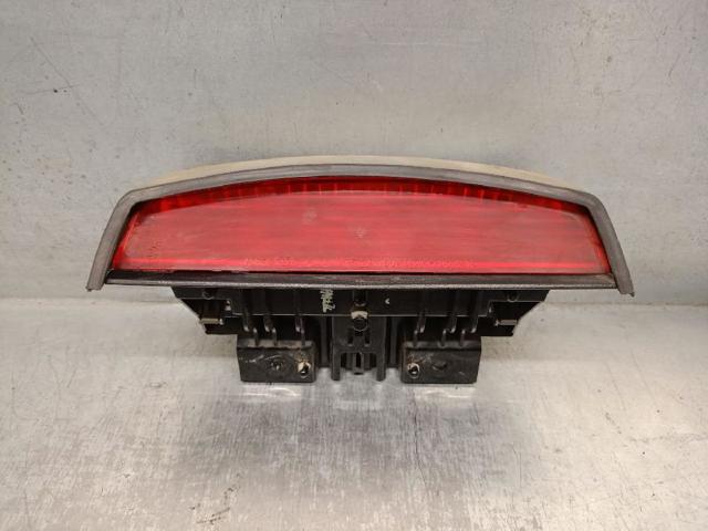 Sinal de parada traseiro adicional 92700FD50008 Hyundai/Kia