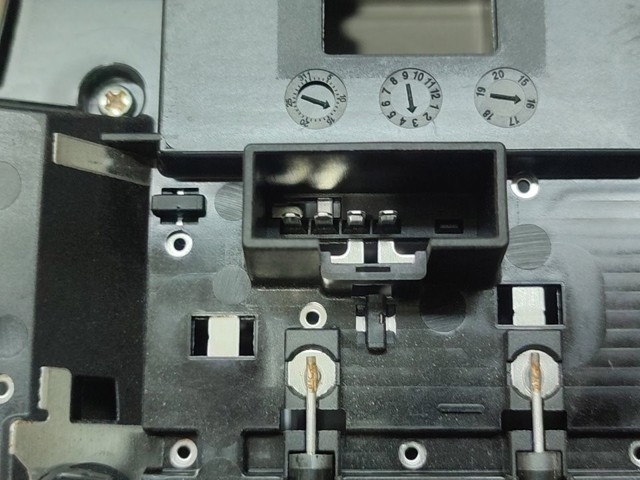 92800D3000TTX HYUNDAI Плафон освещения салона (кабины) купить в Хмельницкий