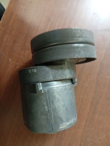 FORD 928F6A228AB Натяжной ролик в наличии Запорожье