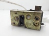 Fecho da porta dianteira esquerda 92VBV21813AA FORD
