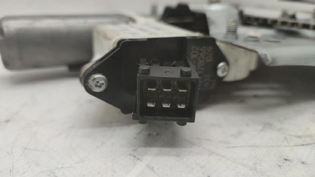 Mecanismo de acionamento de vidro da porta dianteira esquerda Opel Vectra