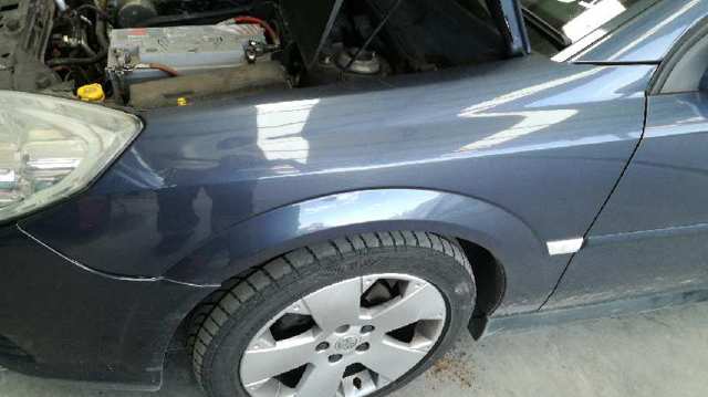 Pára-lama dianteiro esquerdo 93172024 OPEL