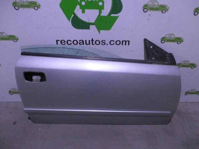 Porta dianteira direita 93172120 Opel