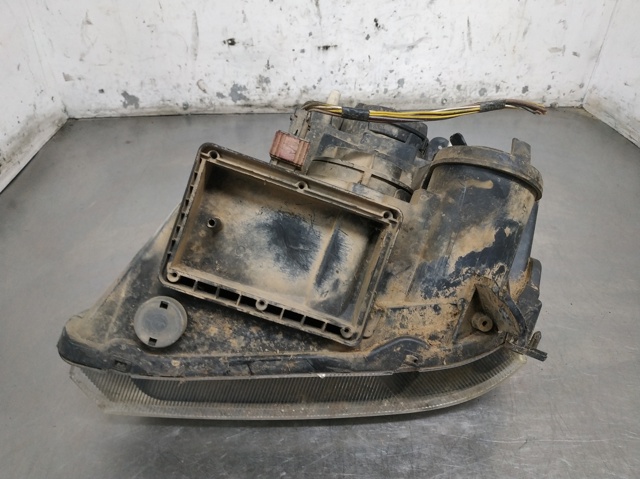 93175365 OPEL Правая фара купить в Черновцы