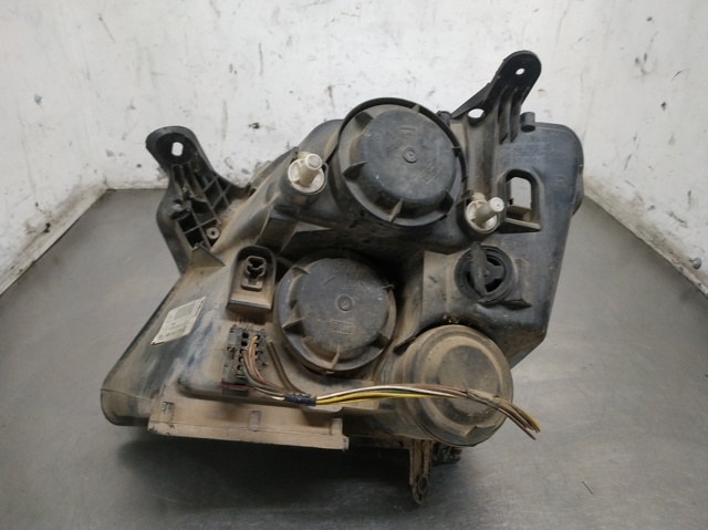 OPEL 93175365 Правая фара в наличии Сумы