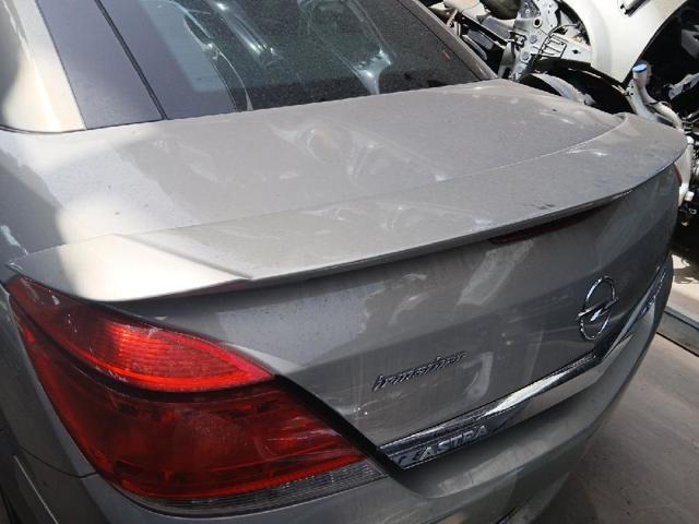 Porta traseira (3ª/5ª porta-malas (tampa de alcapão) Opel Astra L67