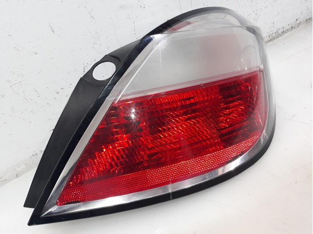 Luz traseira direita para Opel Astra H 1.4 (L48) Z14XEP 93190305
