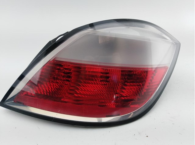 Luz traseira direita para Opel Astra H 1.7 CDTI (L48) Z17DTL 93190305