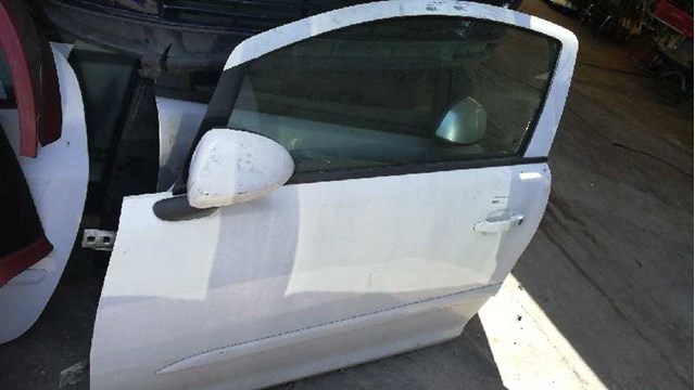 OPEL 93191126 Дверь передняя левая в наличии Чернигов