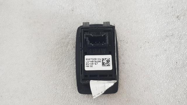 9327029 BMW Кнопка салона привода крышки багажника (двери 3/5-й (ляды) купить в Харьков