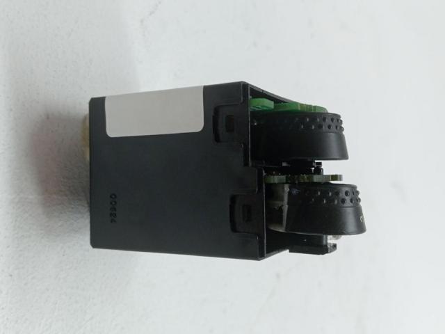 HYUNDAI 933201H050EQ в наличии Днепр