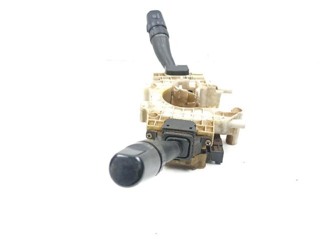 Comutador instalado na coluna da direção, montado KIA Sorento 1 JC