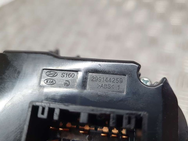 HYUNDAI 93403G2810 Подрулевой переключатель в наличии Днепр