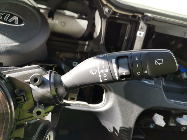 HYUNDAI 93404J7960 Подрулевой переключатель в наличии Павлоград