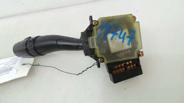 HYUNDAI 934203E010 Переключатель подрулевой правый в наличии Одесса